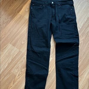 Sleek Black Straight Men's Jeans